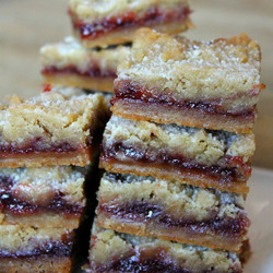 Raspberry Shortbread Bars