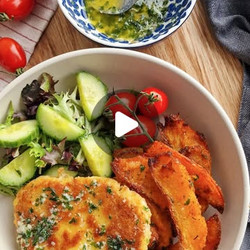 Garlic Butter Halloumi Schnitzel