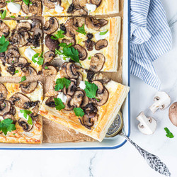 Plaattaart Met Champignons En Truffel