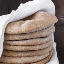 Homemade Whole Wheat Pita Bread