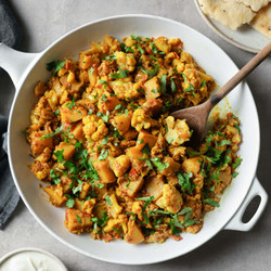 Cauliflower And Potato Curry (aloo Gobi)