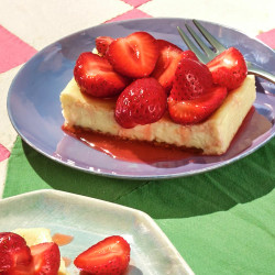 Strawberry-biscoff Cheesecake Tart