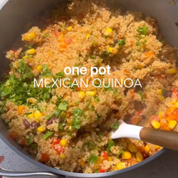 One Pot "Mexican" Quinoa