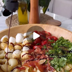 Caprese Pasta Salad With Crispy Prosciutto