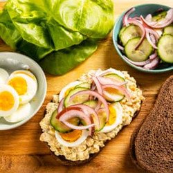 Chickpea Salad Sandwiches With Quick Pickles