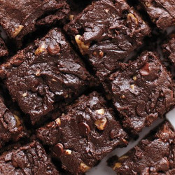 Slow Cooker Triple Chocolate Brownies