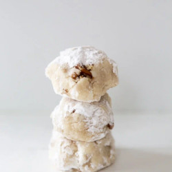 Vegan Russian Tea Cakes