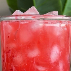Creamy Raspberry Limeade