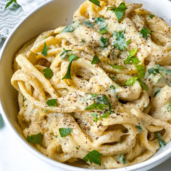 Creamy Vegan Cauliflower Cashew Alfredo