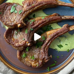 Lamb Chops With Green Sauce