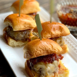 Bacon Jam Prime Rib Sliders (the golden balance)