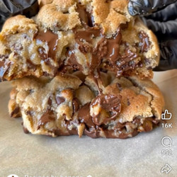 Chocolate Chip Cookies