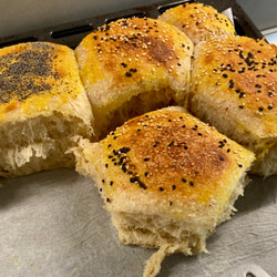 Vegan Sourdough Burger Buns