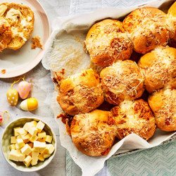 Cheesy Hot Cross Buns