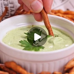 High-protein Chicken Crisps With Lifeway Kefir Probiotic Ranch Dip