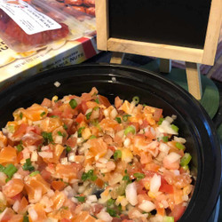 Lomi Lomi Salmon