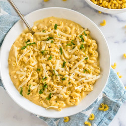 Easy Crockpot Mac And Cheese