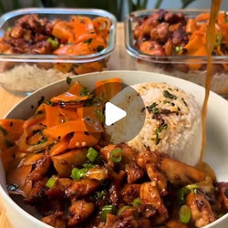 Lemongrass Chicken With Shredded Carrot Salad