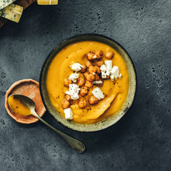 Soupe De Butternut, Pois Chiches Et Feta