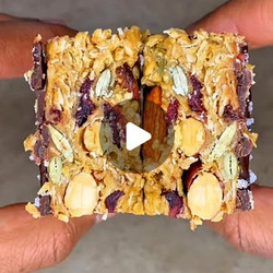 Chewy Chocolate Granola Bars