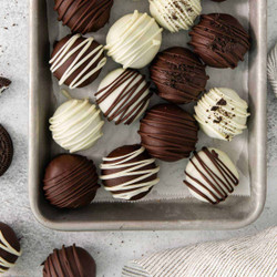 Gluten-free Oreo Balls (truffles!)