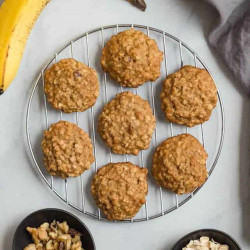 Banana Bread Oat Cookies