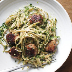 Broccoli Rabe Pesto With Whole-wheat Pasta And Turkey Sausage