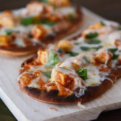 Chicken Tikka Pizzas: Another 20-minute Meal