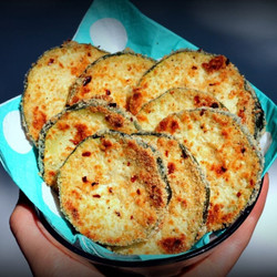 Baked Parmesan Zucchini Chips