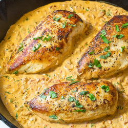 Roasted Red Pepper Skillet Chicken