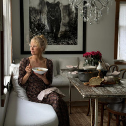 Pamela Anderson’s Moroccan Anti-inflammatory Lentil Soup