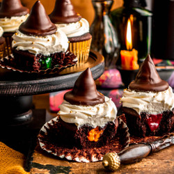 Harry Potter Sorting Hat Cupcakes