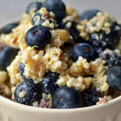 Breakfast Grain Salad With Blueberries, Hazelnuts &amp; Lemon