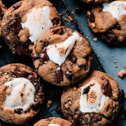 S'mores Cookies (marshmallow Stuffed!)