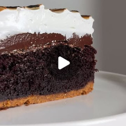S’mores cake