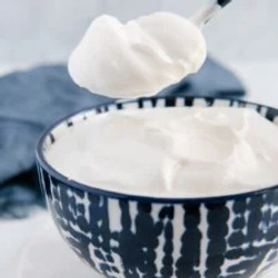 5-minute Vegan Sour Cream With Cashews