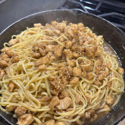 Honey Garlic Chicken Noodles