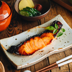 Salmon Kasuzuke (sake Lees Marinated Salmon)