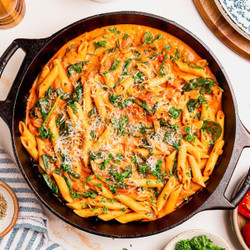 Spinach And Tomato Pasta