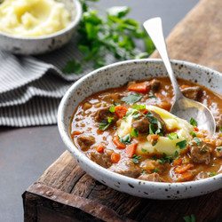 Loaded Beef Stew With Mashed Potatoes