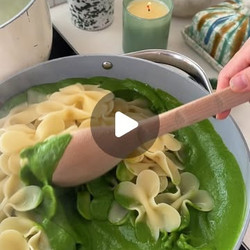 Garlic Kale Pasta