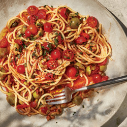 Spaghetti With No-cook Puttanesca