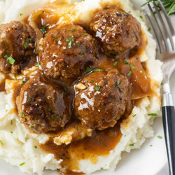 Meatballs And Gravy