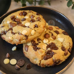 Small Batch Nyc Chocolate Chip Cookies!