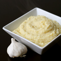 The Definitive Roasted Garlic Mashed Potatoes
