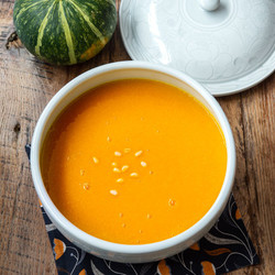30-minute Korean Pumpkin Porridge (hobakjuk)