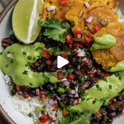 Chipotle Lime Black Bean Bowls