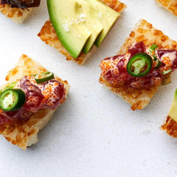 Crispy Rice Cakes With Spicy Tuna
