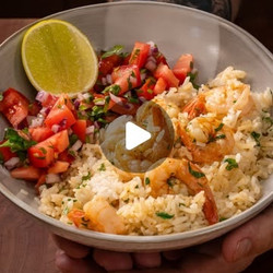 Rice Cooker Coconut Rice With Prawns