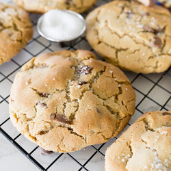 Crumbl Sea Salt Toffee Cookie